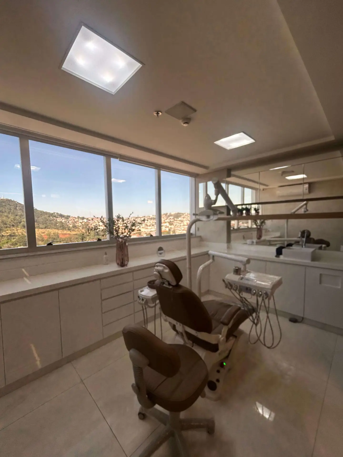 Consultório Leonardo Aguiar Odontologia